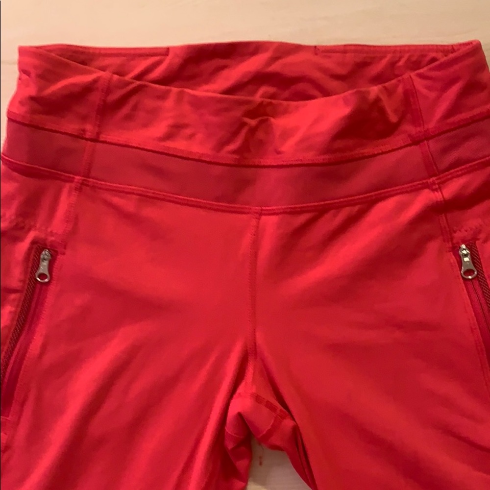 Pink lululemon leggings
